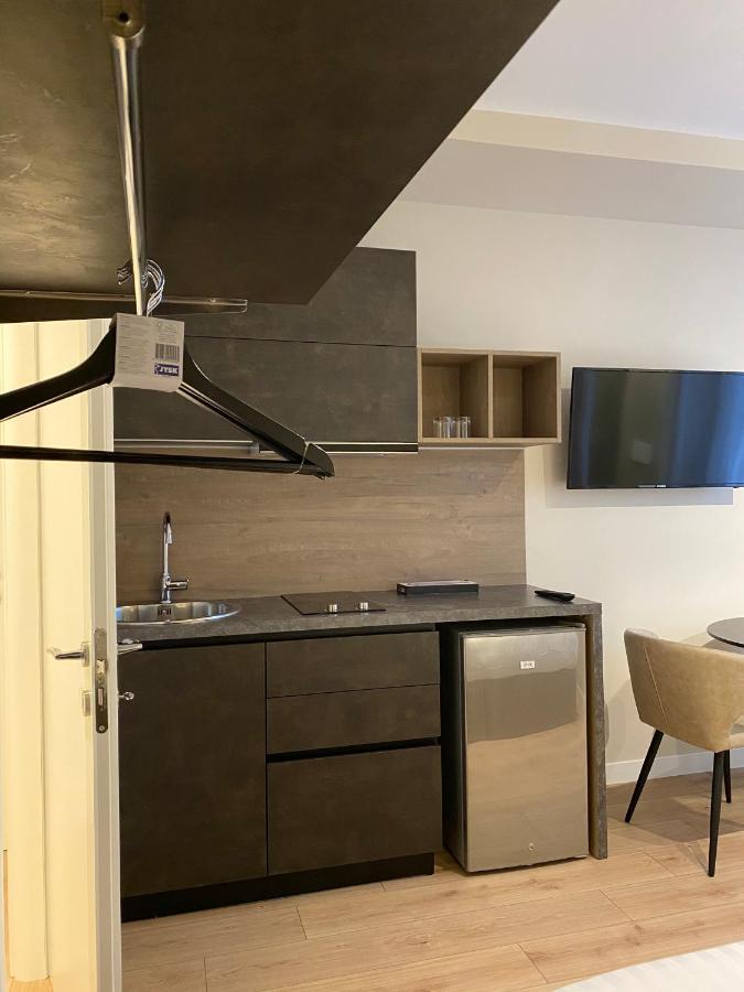 Living Studio Apartments Tirana Exterior photo