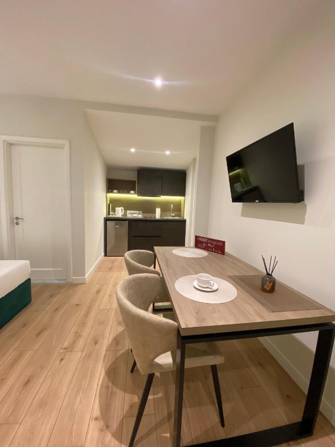 Living Studio Apartments Tirana Exterior photo